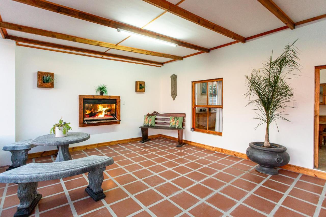 הוילה אאודטסהורן Ravenscliff White House מראה חיצוני תמונה